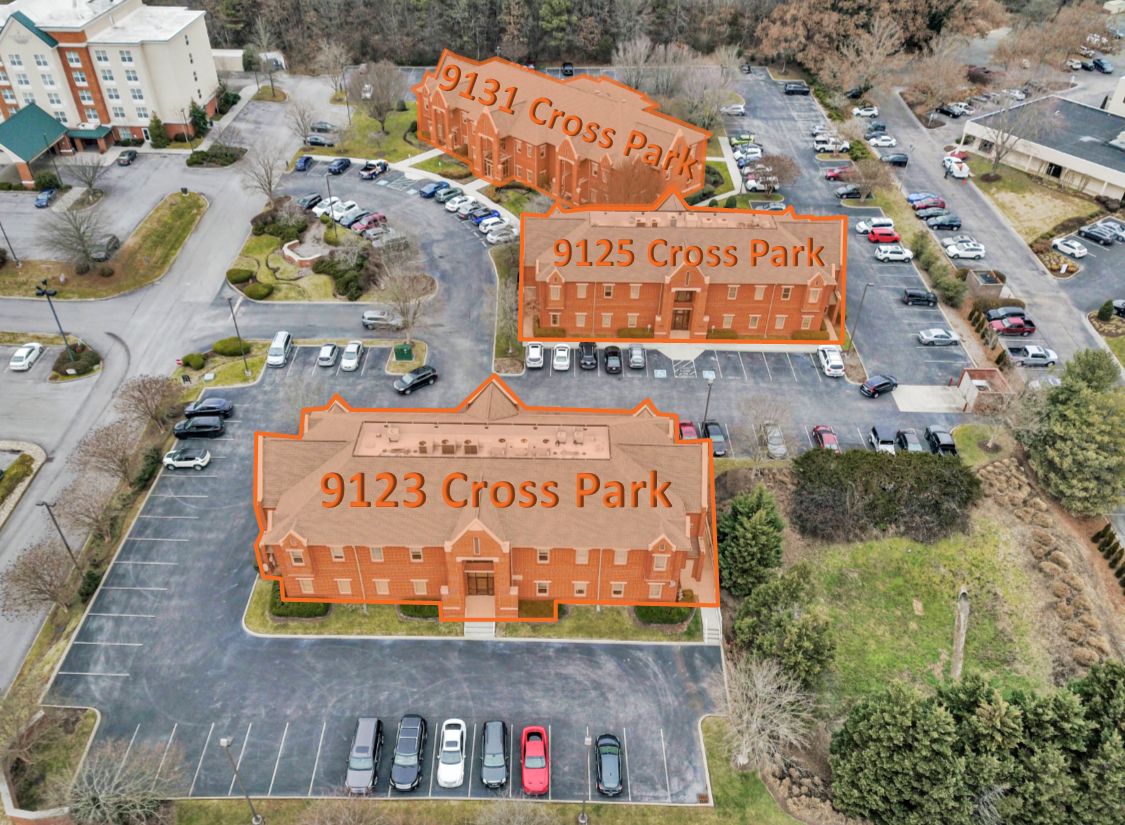 Cross Park Center: 9123 - 9131 Cross Park Drive, Knoxville, TN 37923